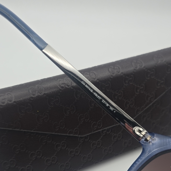 Gucci Beautiful Blue & Silver GG Women's Sunnies (NWOT)(CASE)🩶💙 - Picture 7 of 9